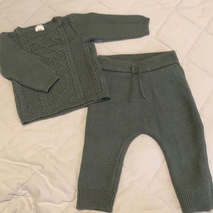 Green knit sweater top and bottom set
